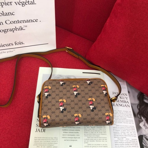 gucci x disney shoulder bag